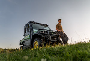 John Deere’s new Gator XUV 865M utility vehicle will be available from UK and Irish dealers in early 2018.