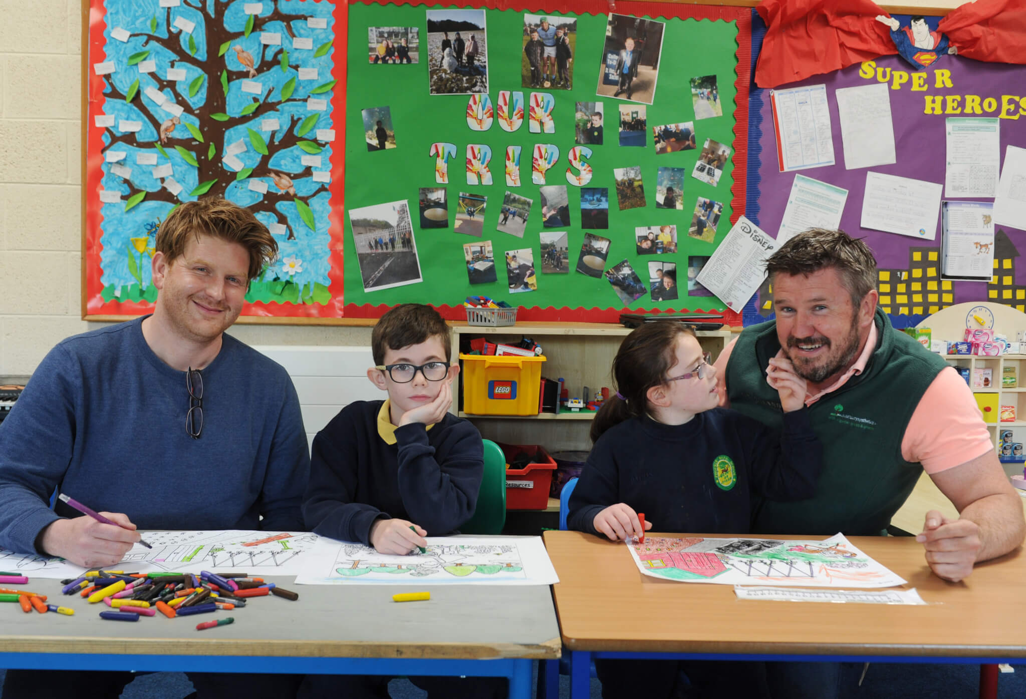 Matt Swain (L) principal of Phoenix Park School and Dominic O'Donohoe (R), garden designer with Sanctuary Synthetics.