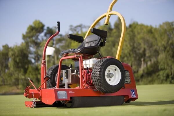 The TRU TURF RS48-11E. Courtesy of Geaney & O'Neill Commercial Mowers.